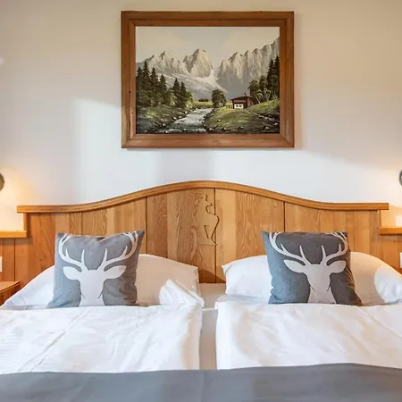 فندق Garni Zimmermann رين باي كيتزبوهيل