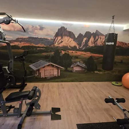 فندق Garni Zimmermann 3*