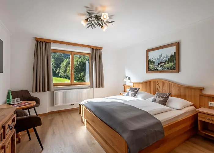 Garni Zimmermann Hotell