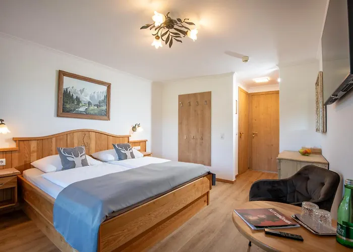 Garni Zimmermann Hotell 3*